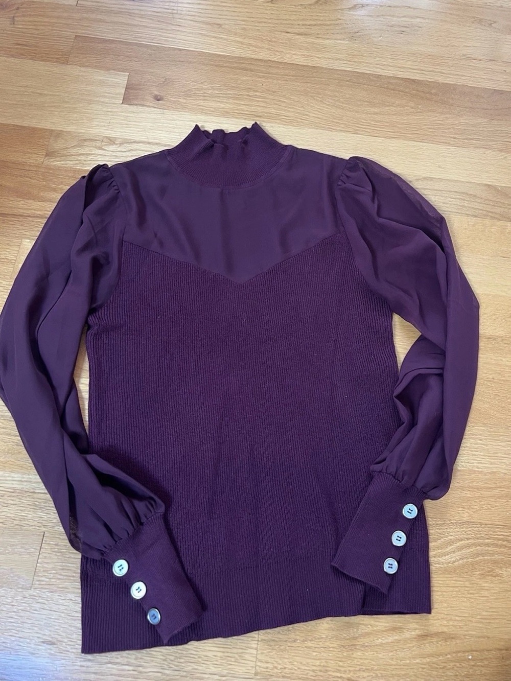 Belldini Women’s Burgundy Long Sleeve Mock Neck Blouse Button Sleeve Size Medium